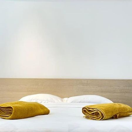 Boutique Apartment In The Bucharest City Center Экстерьер фото