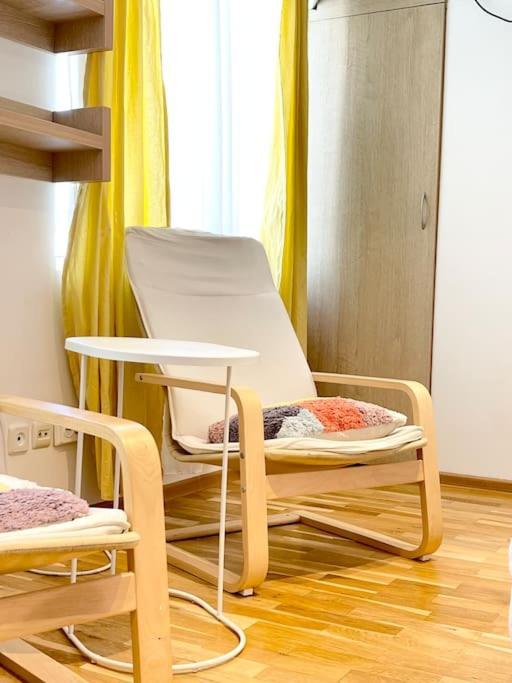 Boutique Apartment In The Bucharest City Center Экстерьер фото